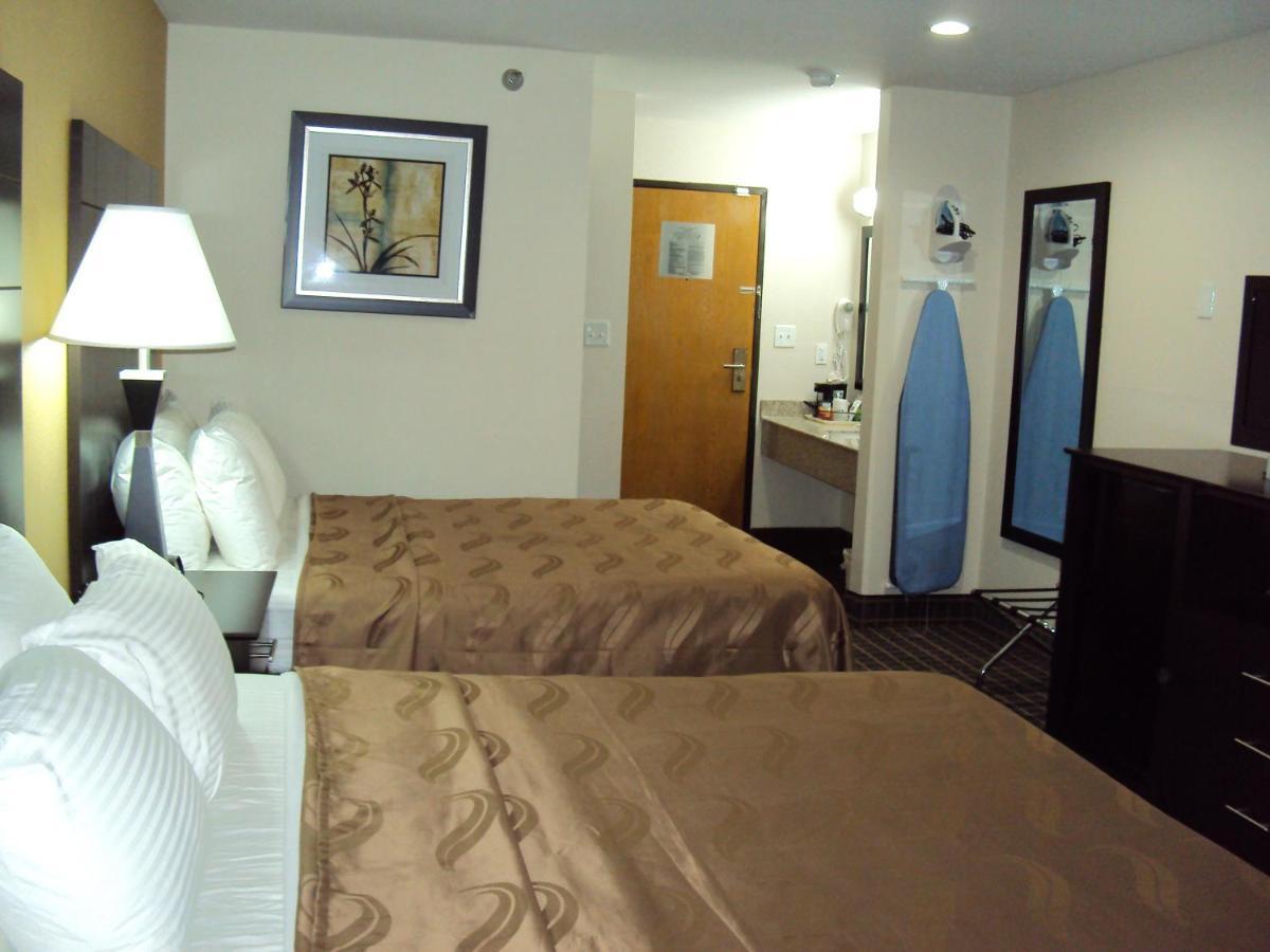 Quality Inn Carbondale University Area Extérieur photo