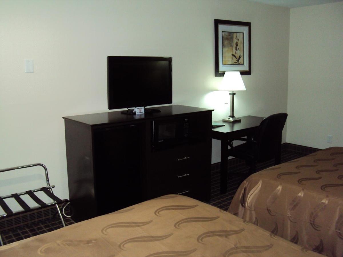 Quality Inn Carbondale University Area Extérieur photo