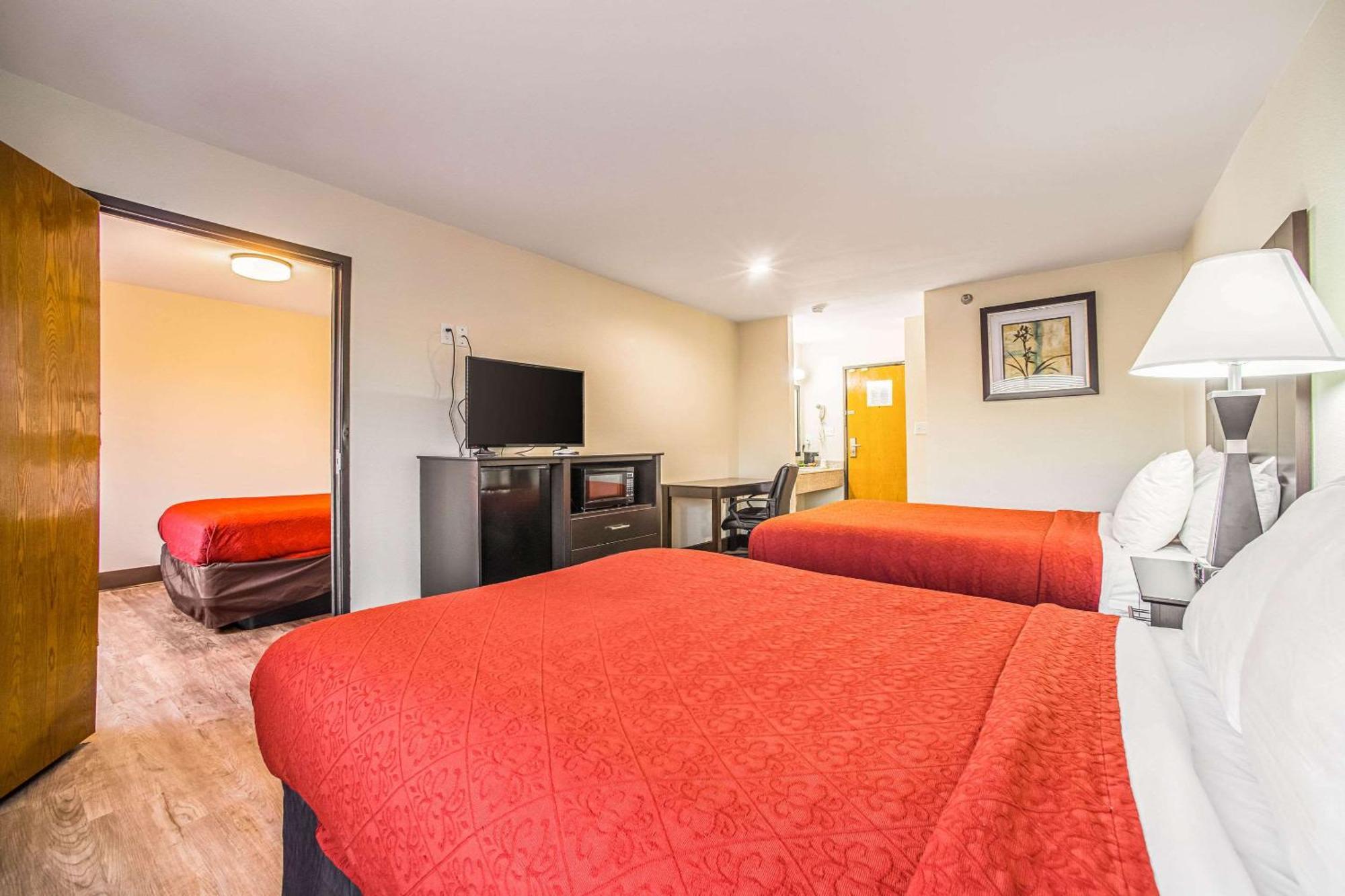 Quality Inn Carbondale University Area Extérieur photo
