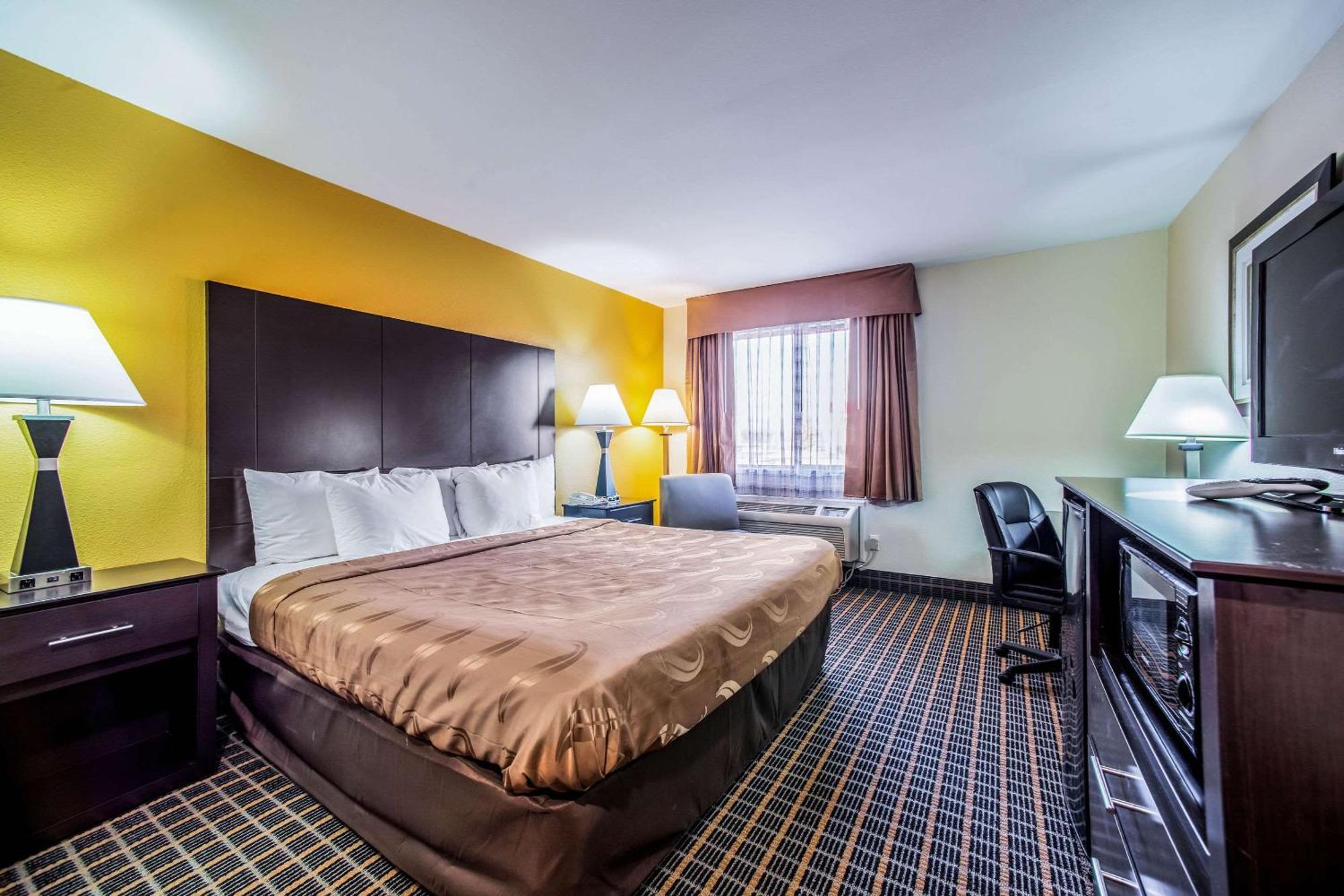 Quality Inn Carbondale University Area Extérieur photo